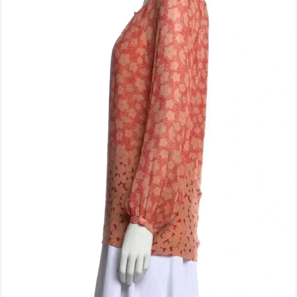 Tory Burch Size 6 Silk Floral Print Chiffon Blouse - Picture 2 of 6